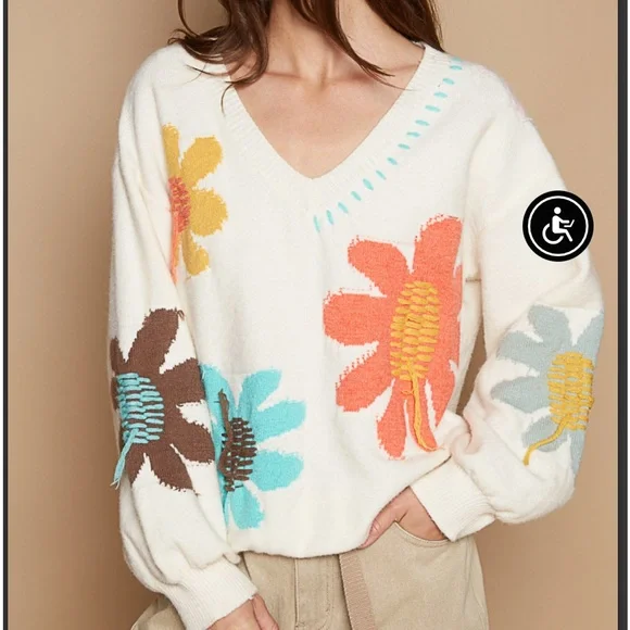 POL Flower Sweater - Picture 3 of 5